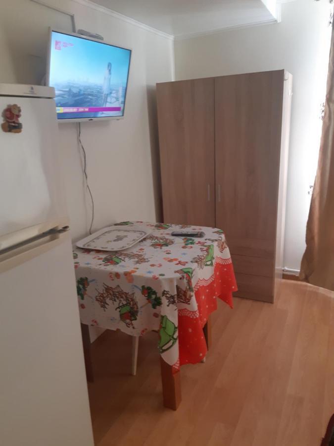 Lucian Studio Apartment Bucharest Exterior photo